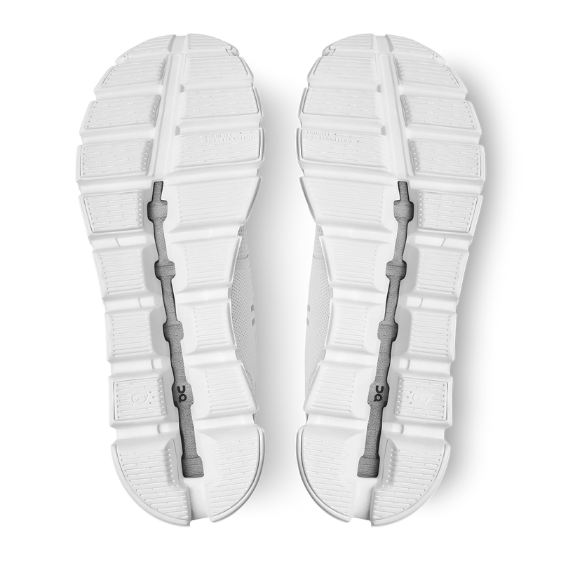 On running Cloud 5 All White